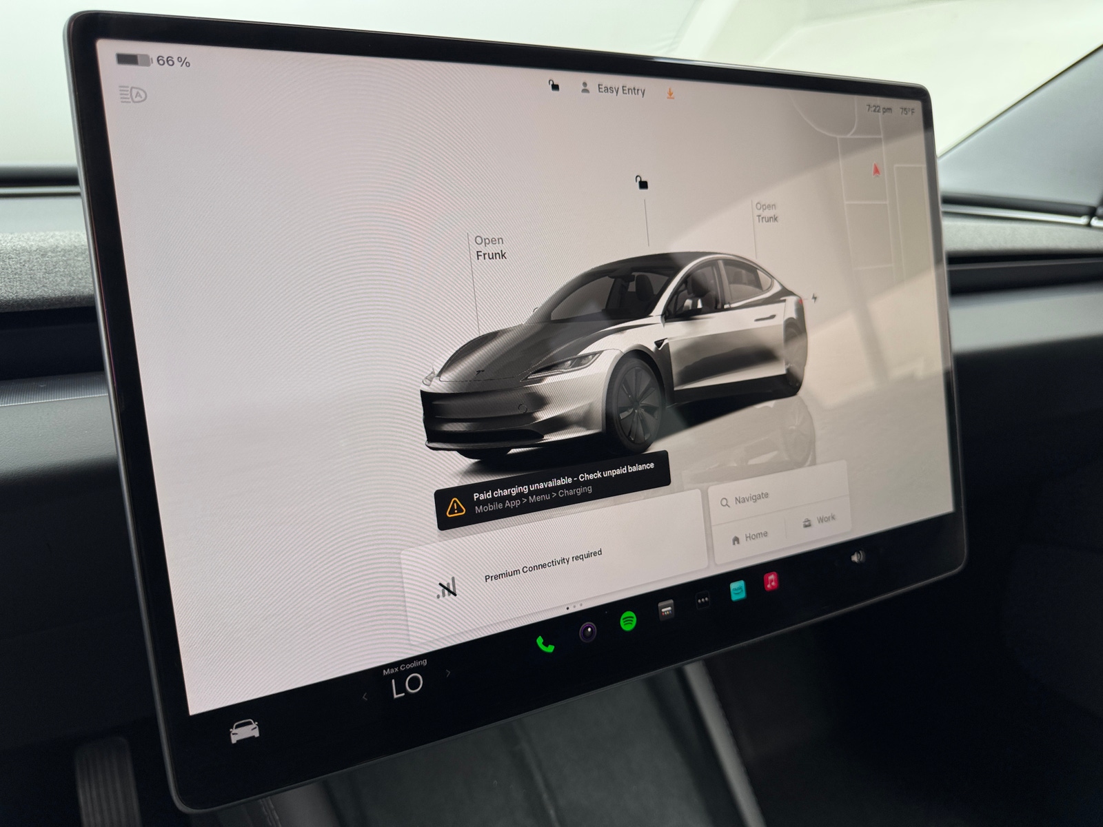 Thumbnail: 2025 Tesla Model 3 - 3