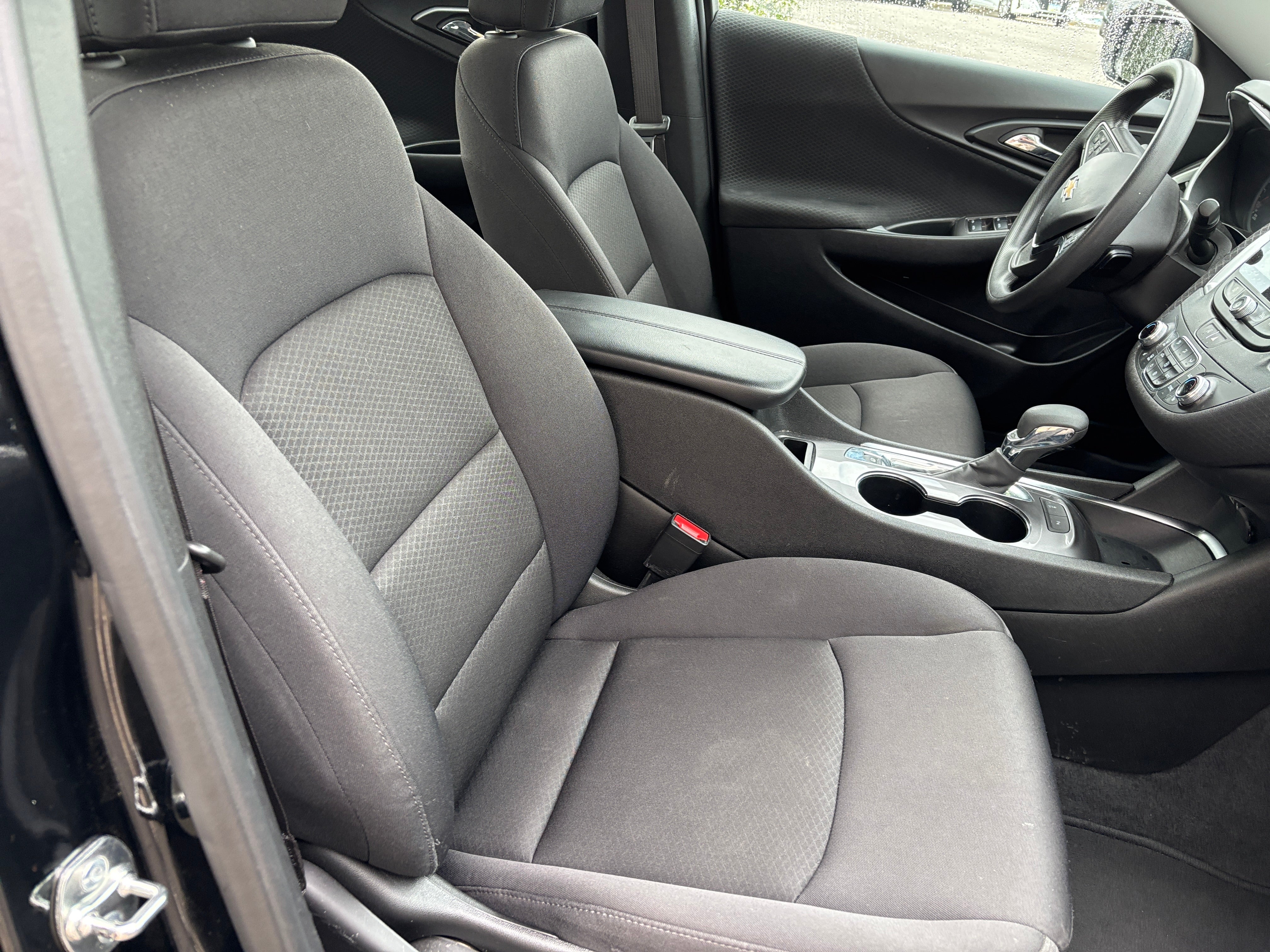 Thumbnail: 2024 Chevrolet Malibu - 2