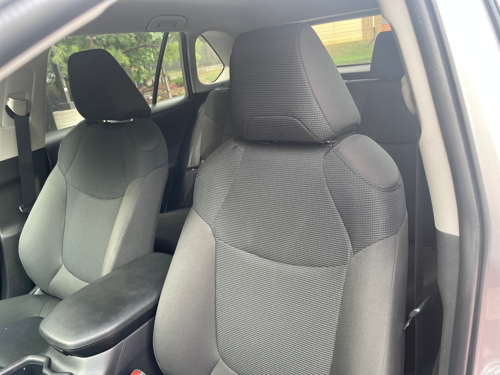 Thumbnail: 2025 Toyota RAV4 - 2