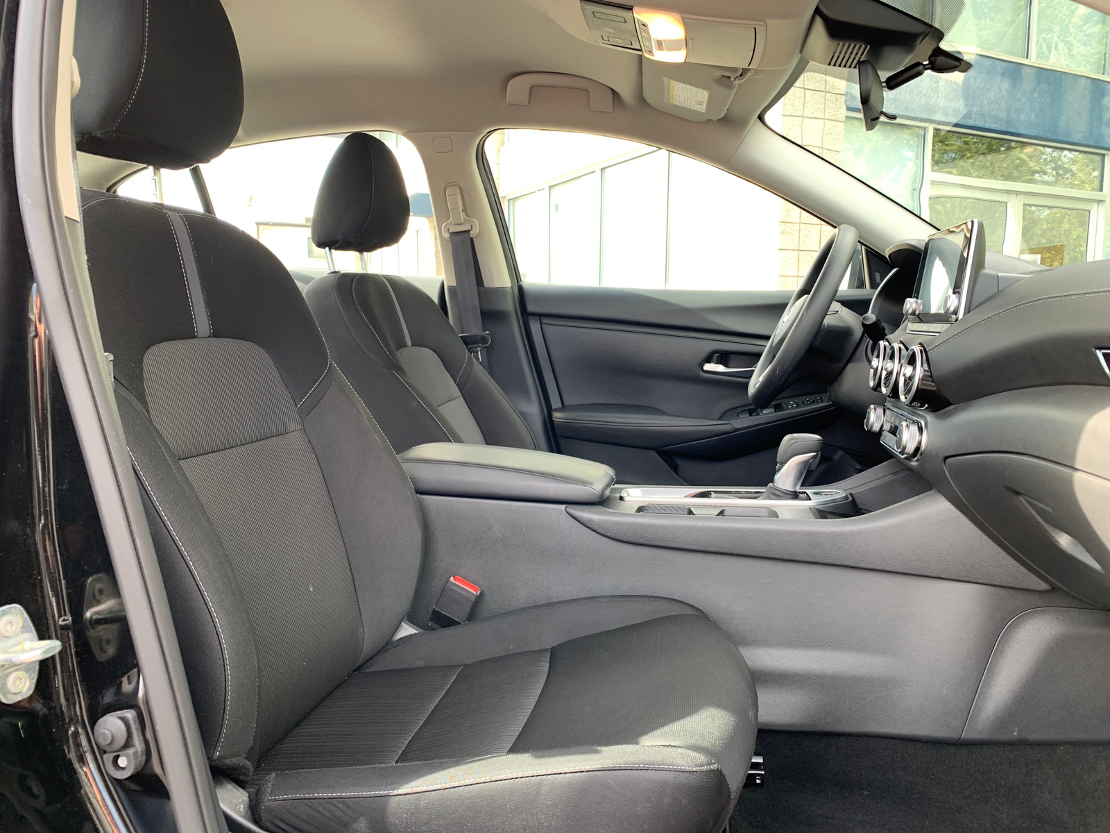 Thumbnail: 2025 Nissan Sentra - 2