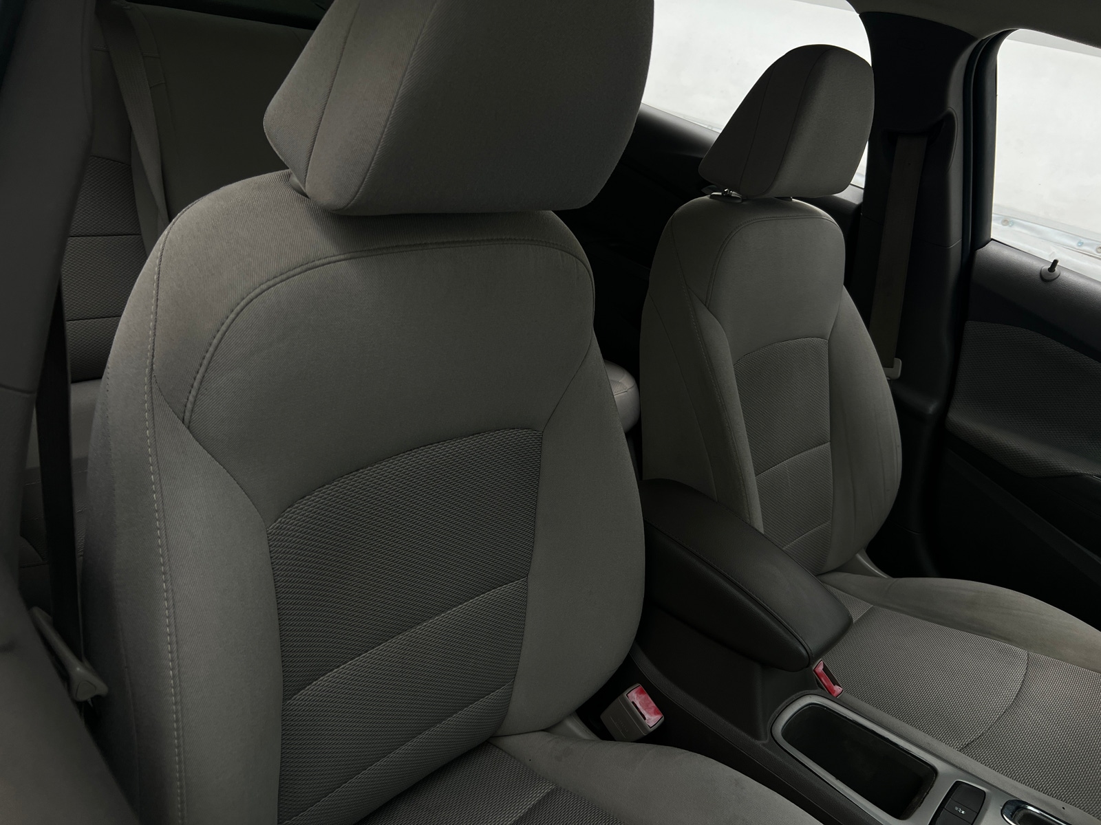 Thumbnail: 2018 Chevrolet Cruze - 2