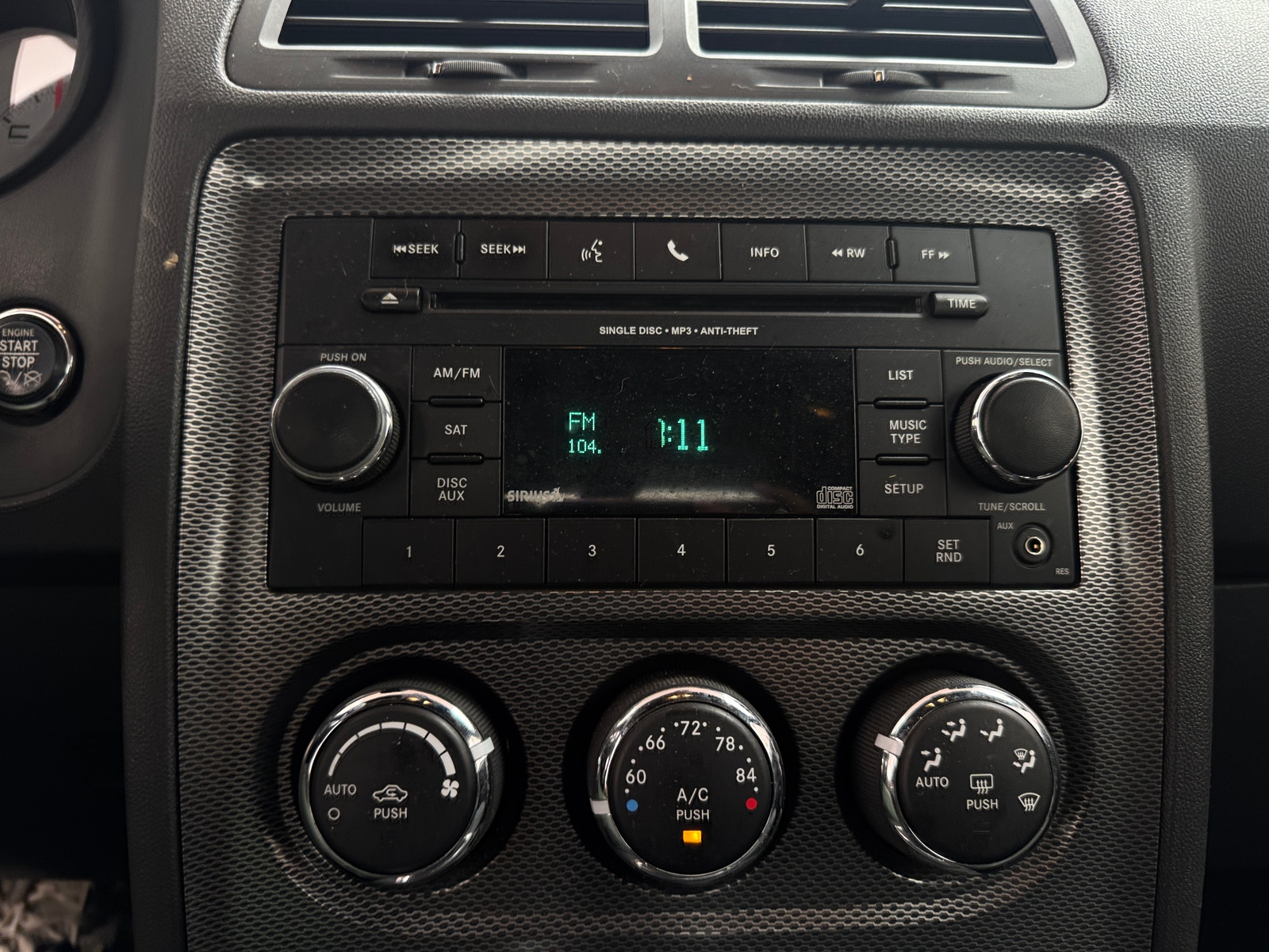 Thumbnail: 2014 Dodge Challenger - 3