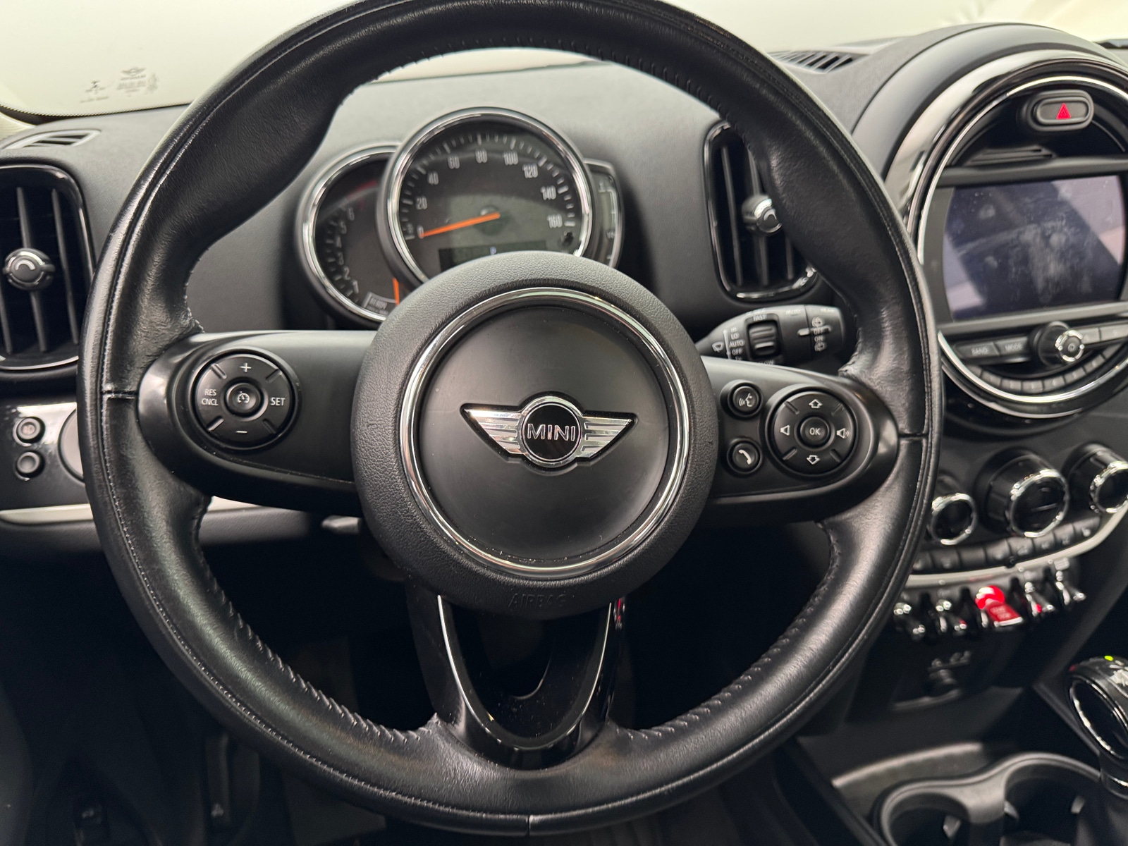 Thumbnail: 2018 MINI Cooper Countryman - 4