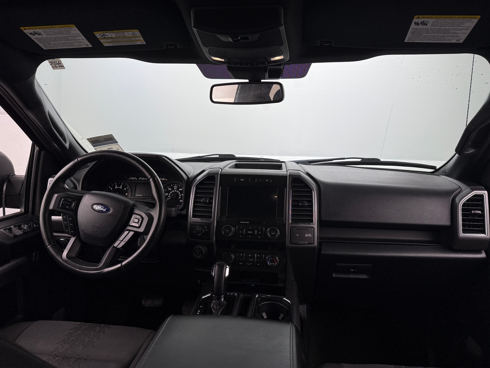 Thumbnail: 2019 Ford Econoline - 3