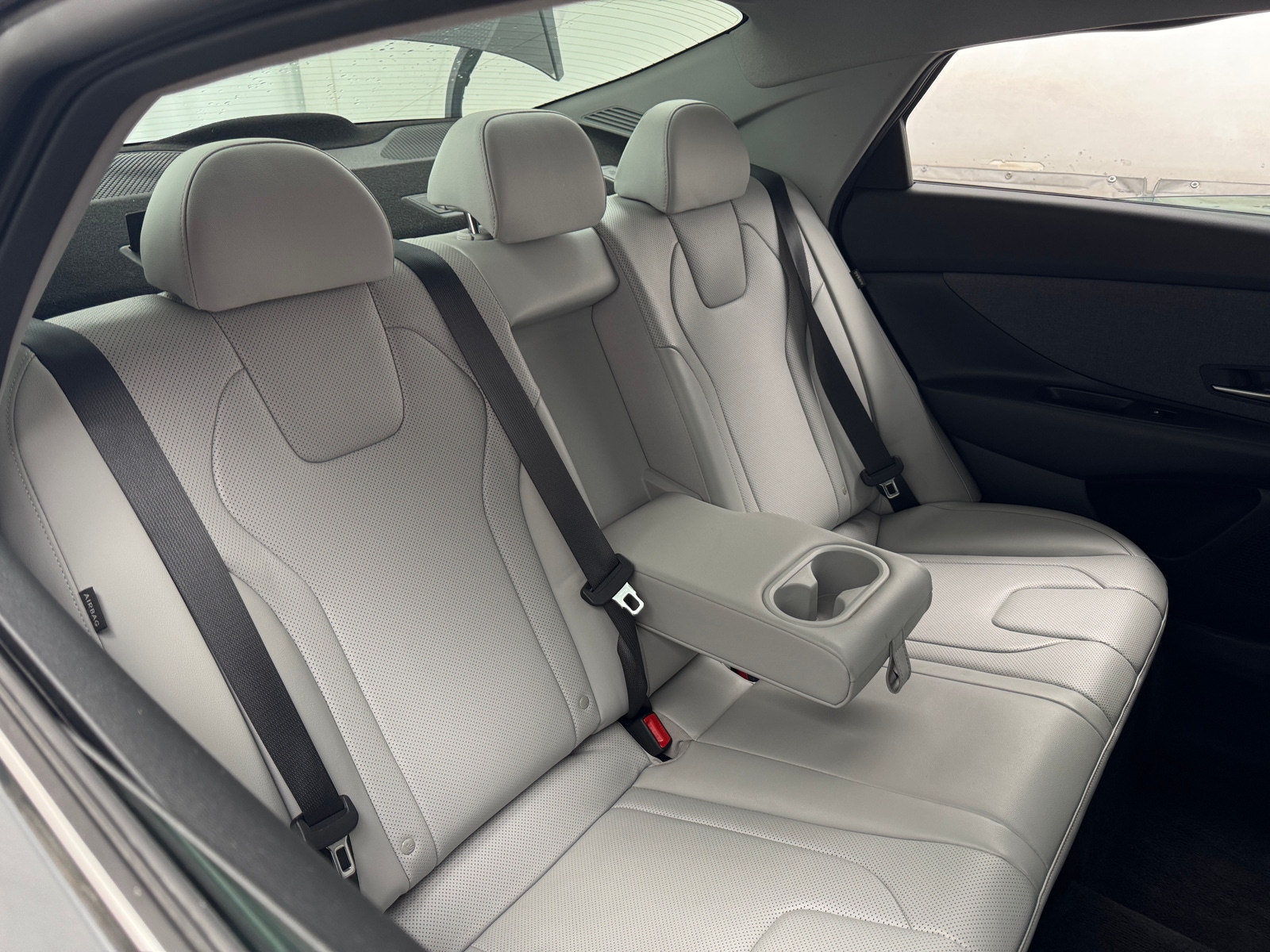 Thumbnail: 2024 Hyundai Elantra - 5