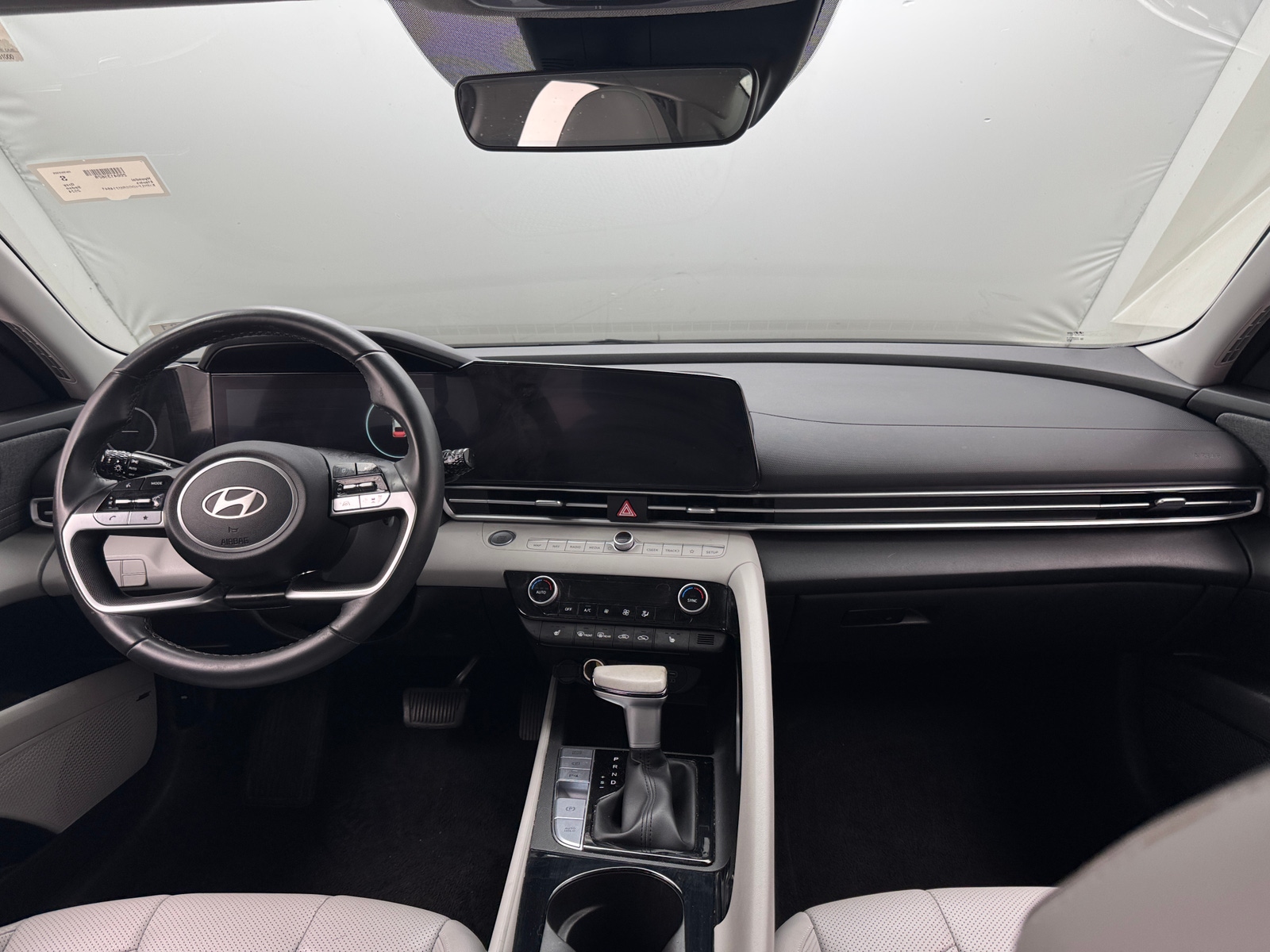Thumbnail: 2024 Hyundai Elantra - 2