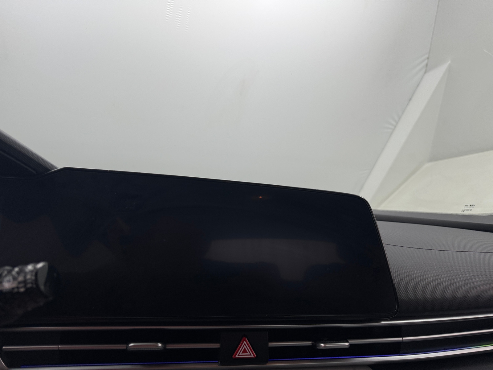 Thumbnail: 2024 Hyundai Elantra - 3