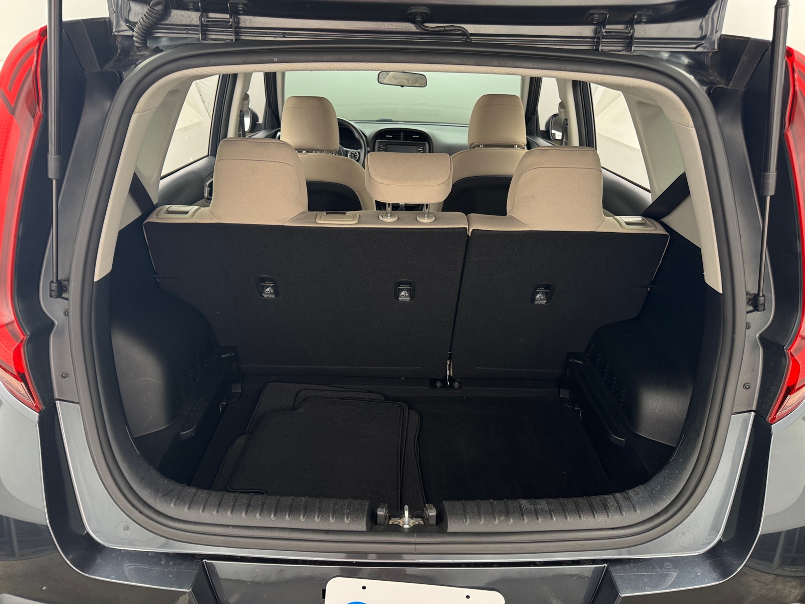 Thumbnail: 2020 Kia Soul - 7