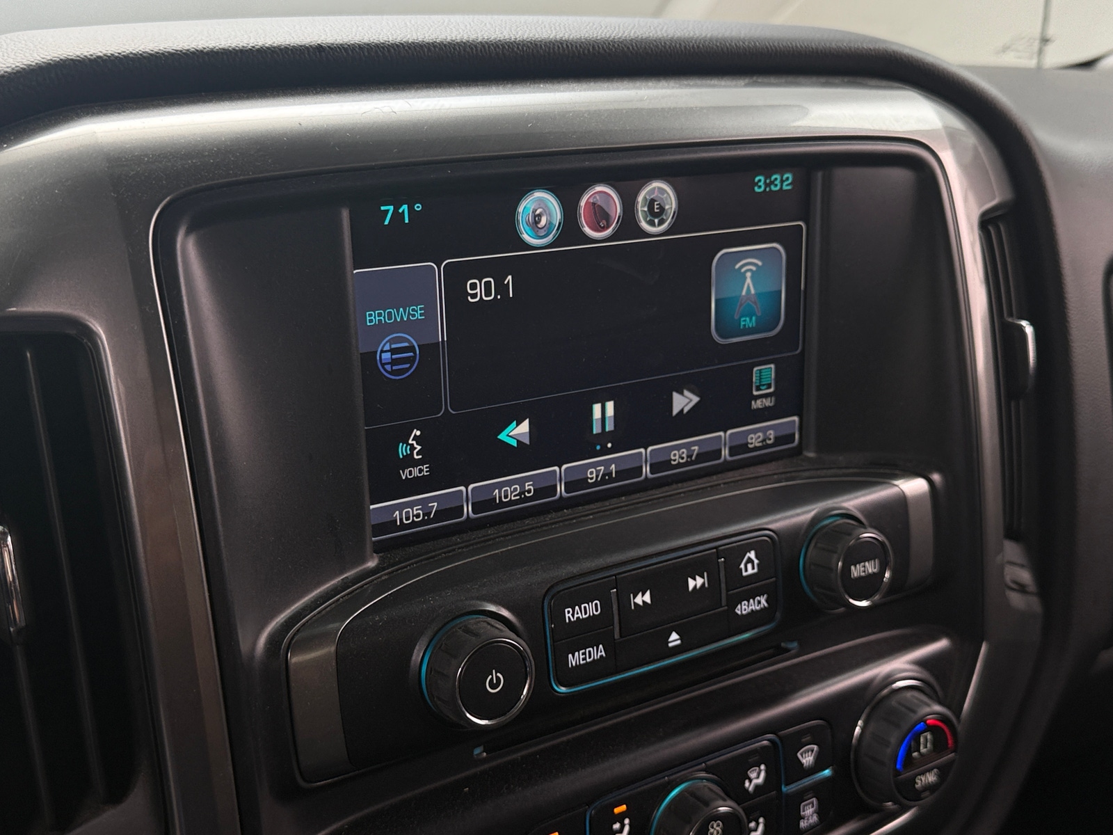 Thumbnail: 2015 Chevrolet Silverado 1500 - 4