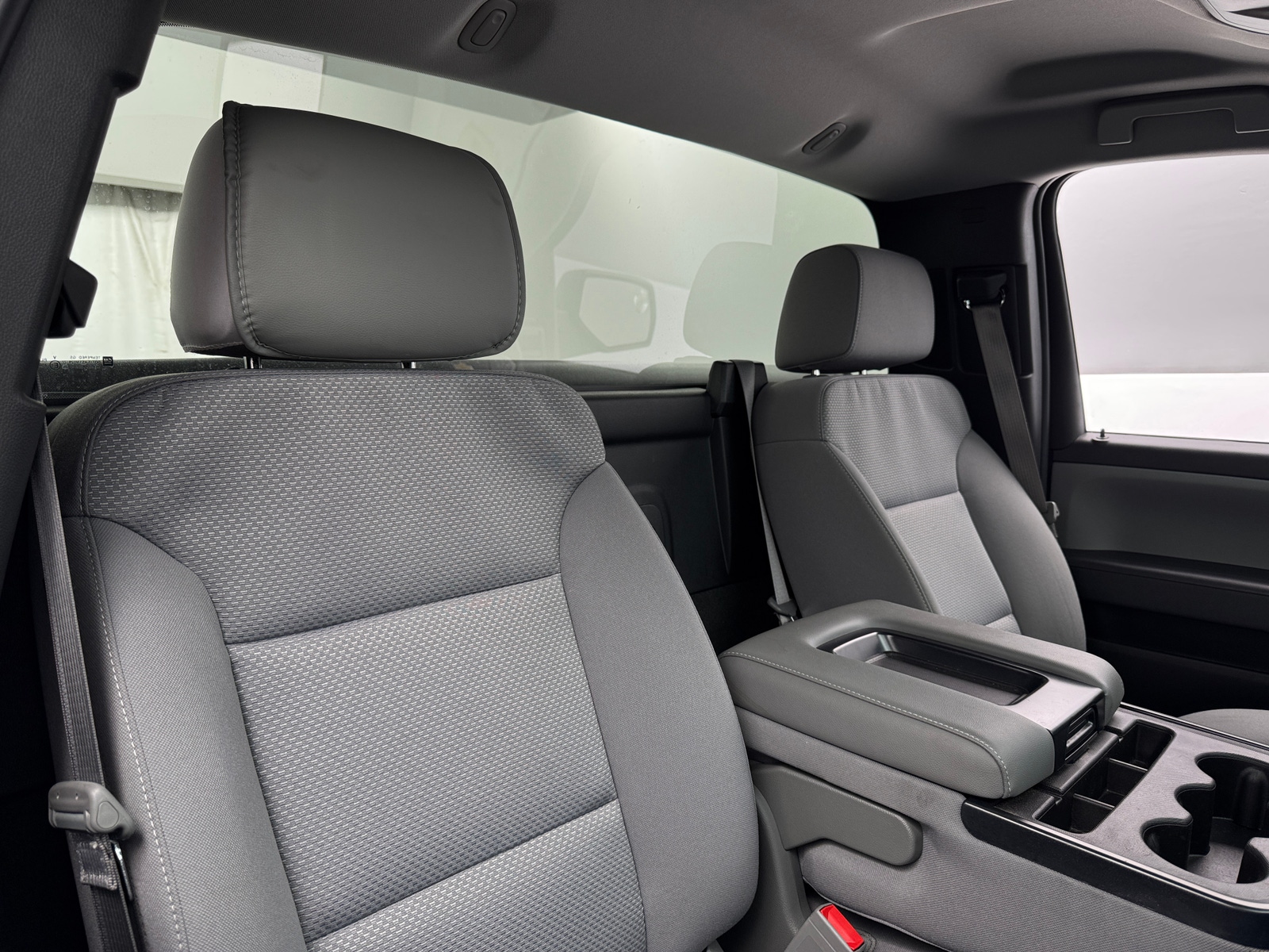 Thumbnail: 2016 Chevrolet Silverado 1500 - 2