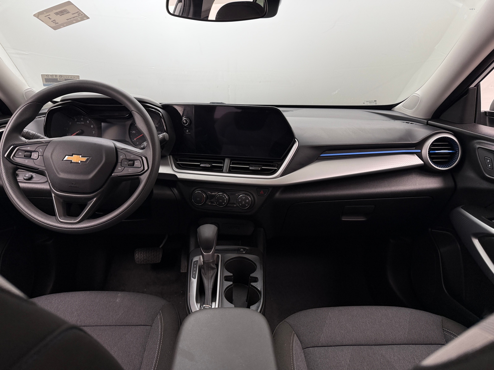 Thumbnail: 2025 Chevrolet Trax - 3