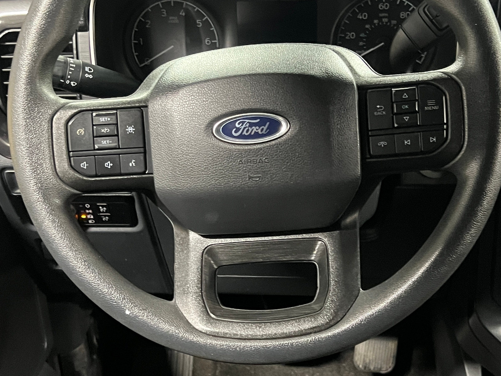 Thumbnail: 2023 Ford Econoline - 5