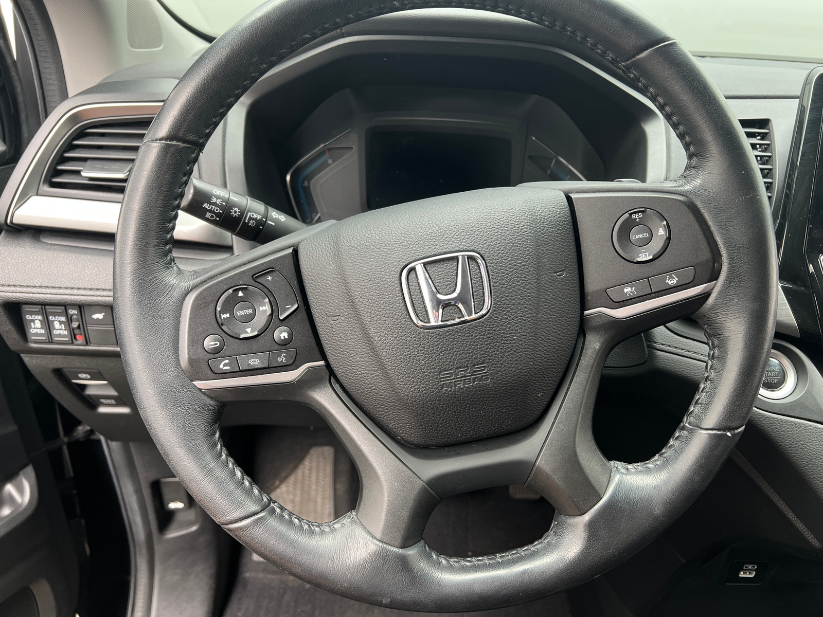 Thumbnail: 2021 Honda Odyssey - 4