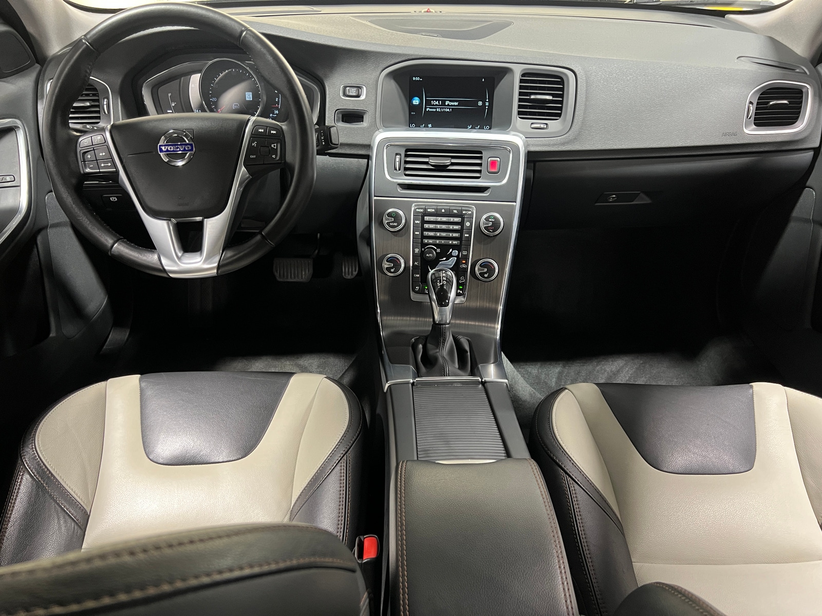 Thumbnail: 2016 Volvo S60 - 2