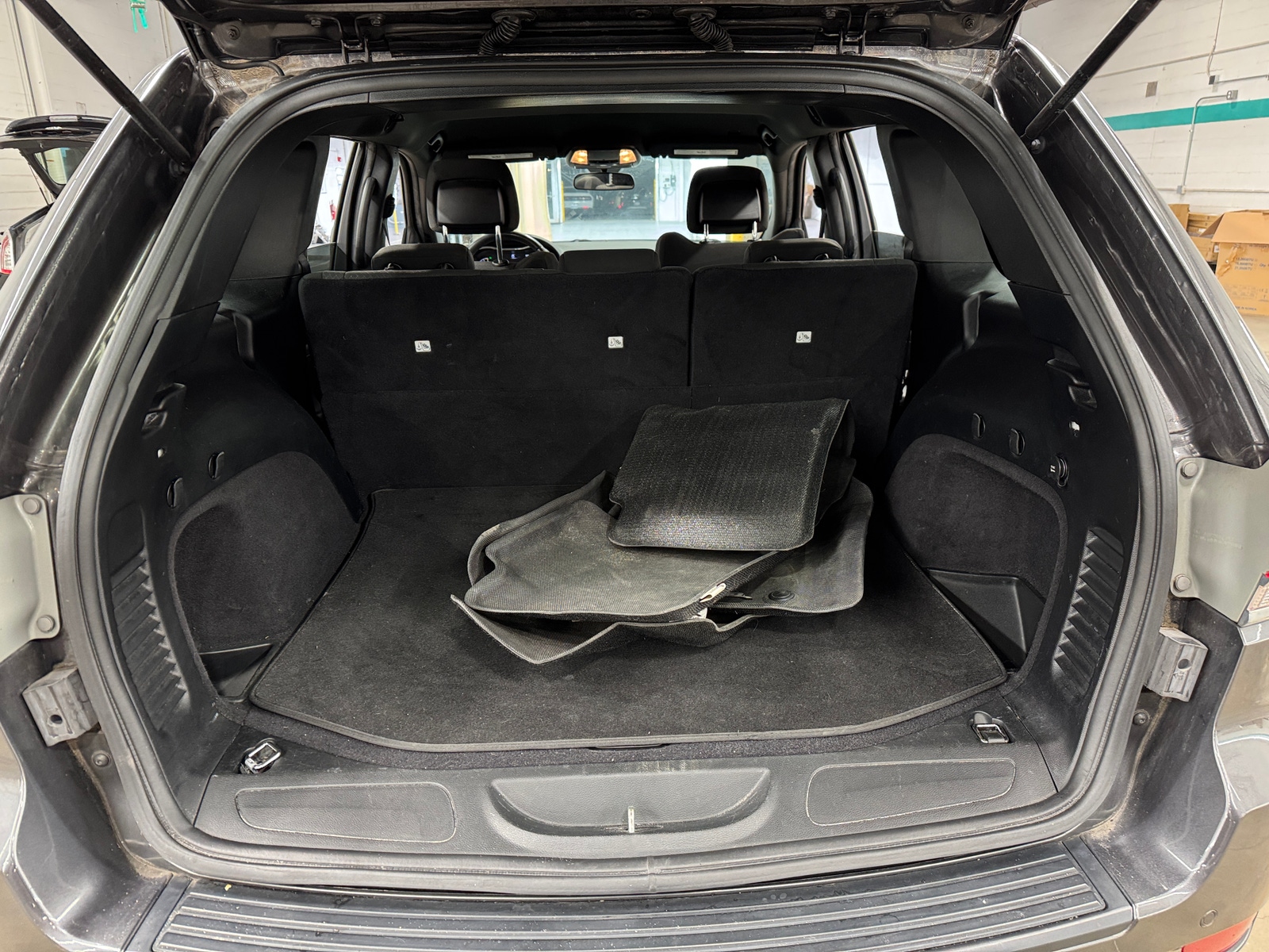 Thumbnail: 2018 Jeep Grand Cherokee - 7