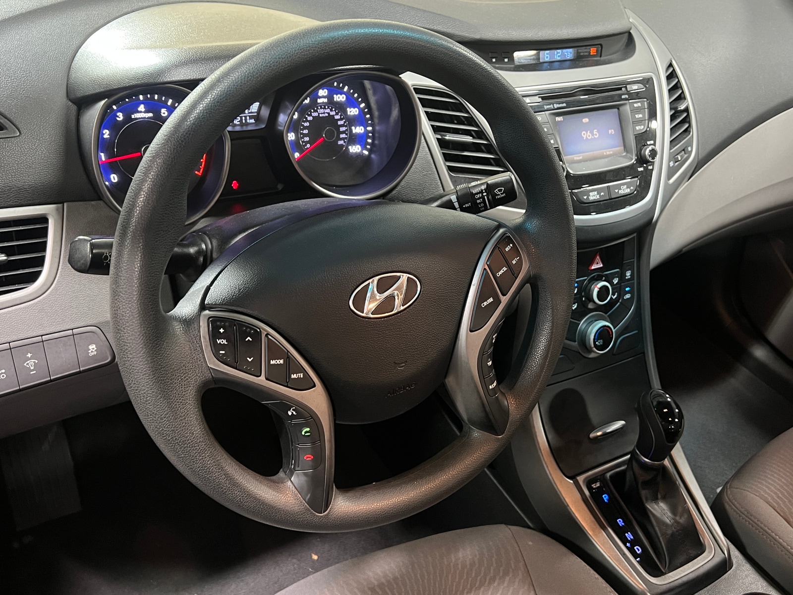 Thumbnail: 2015 Hyundai Elantra - 5