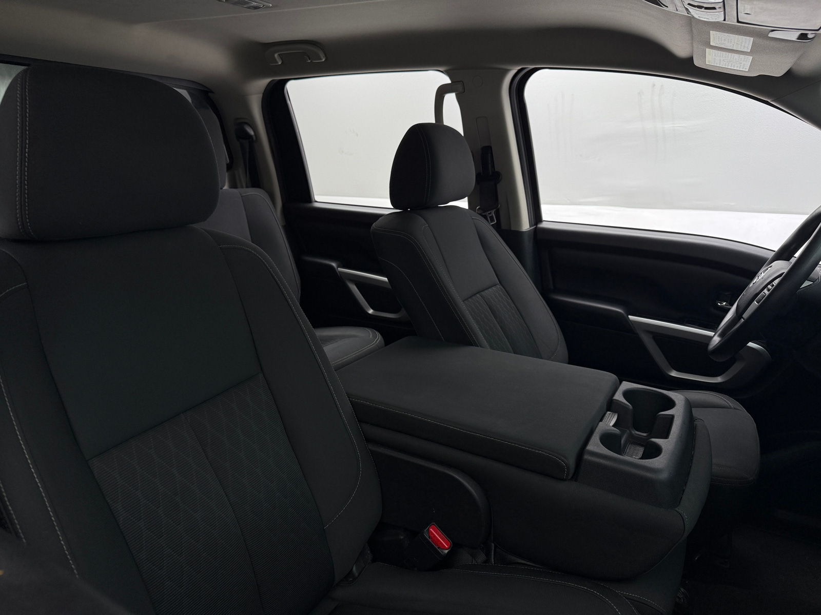 Thumbnail: 2018 Nissan Titan - 2