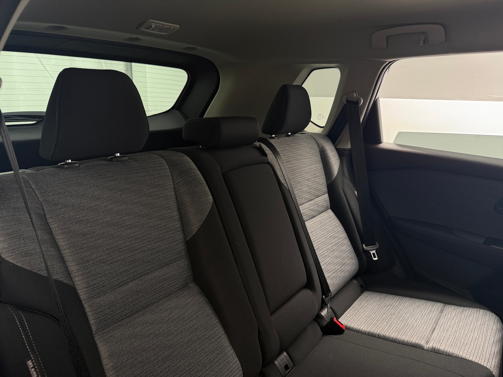 Thumbnail: 2023 Nissan Rogue - 6