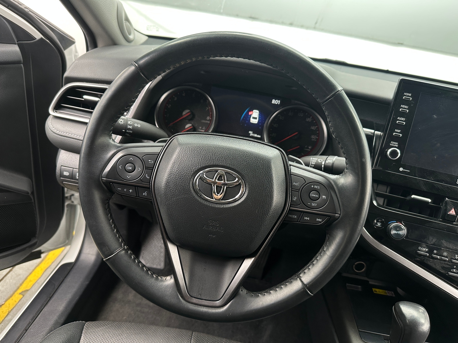 Thumbnail: 2023 Toyota Camry - 4