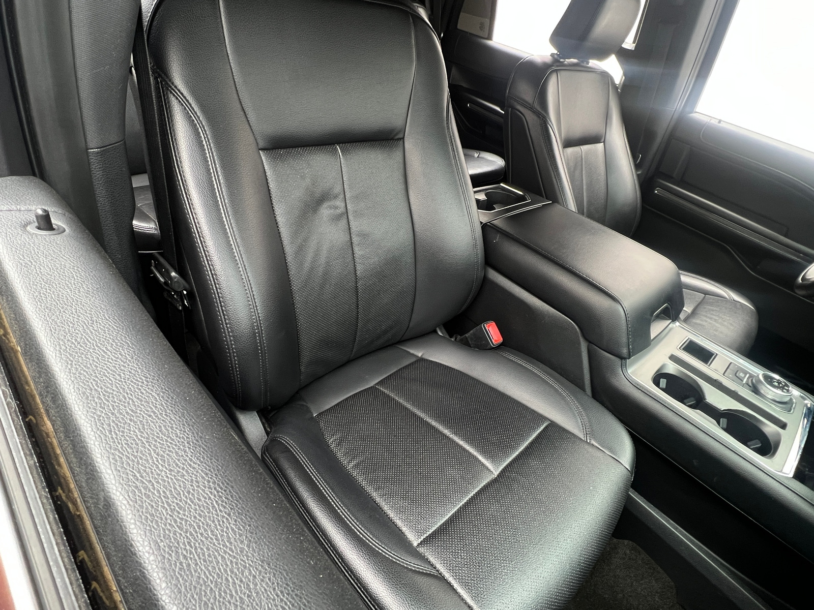 Thumbnail: 2020 Ford Expedition - 2
