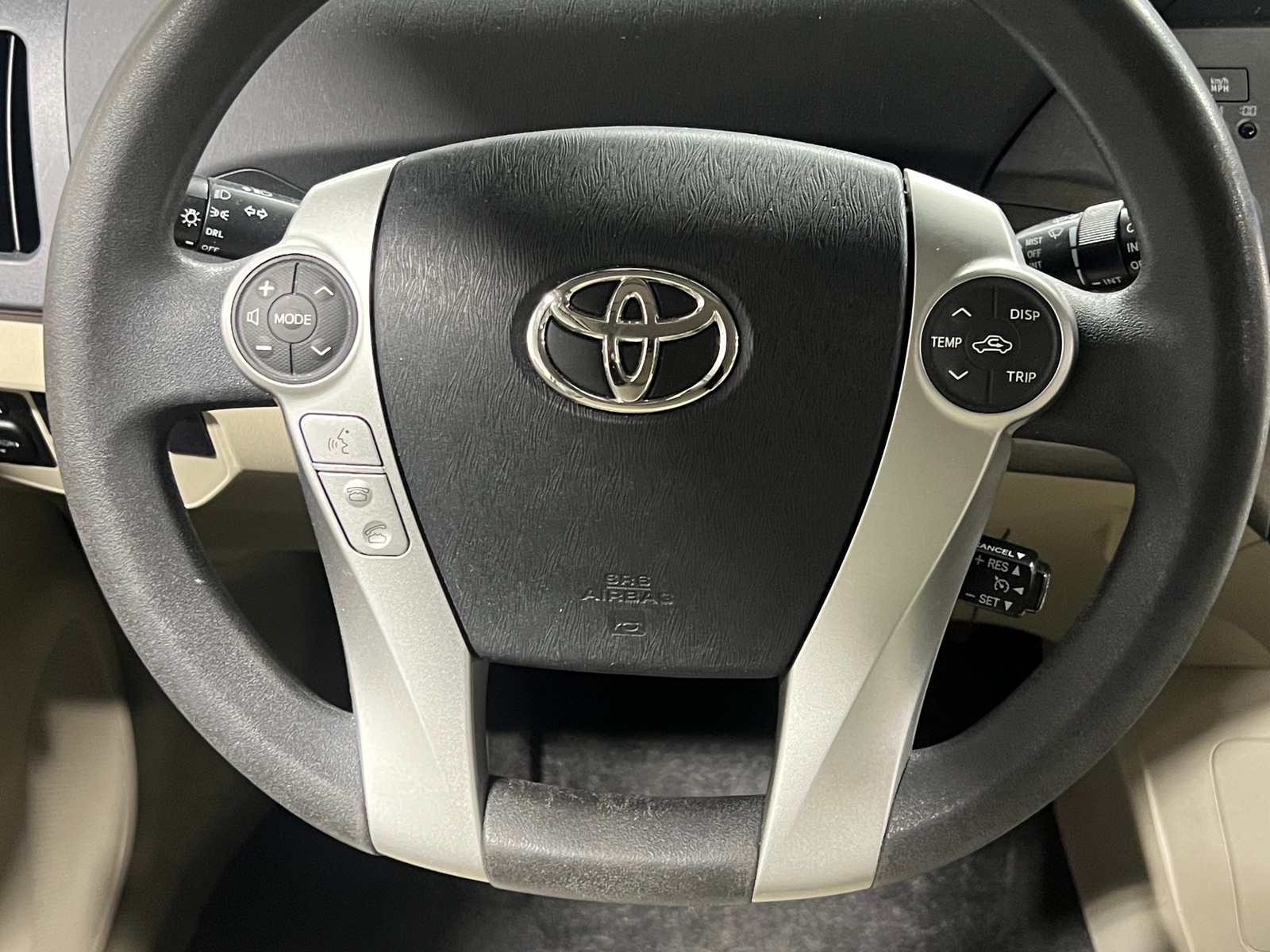 Thumbnail: 2015 Toyota Prius - 5