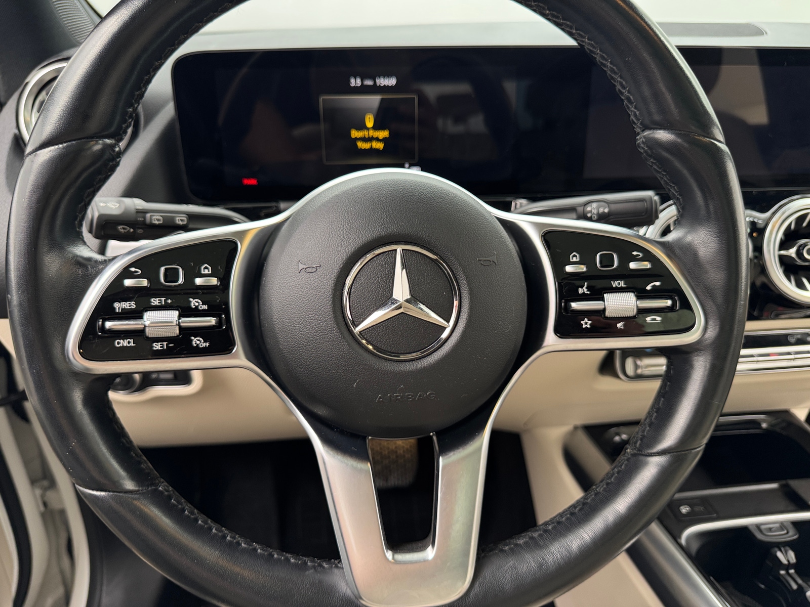 Thumbnail: 2023 Mercedes-Benz GLA - 4