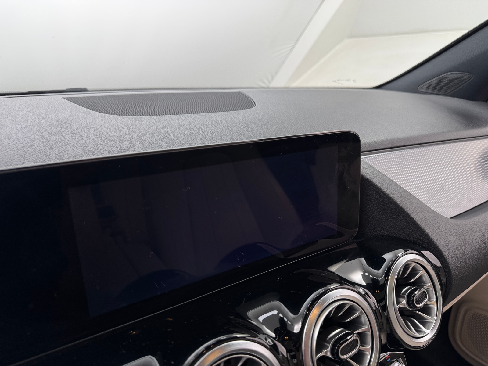 Thumbnail: 2023 Mercedes-Benz GLA - 3
