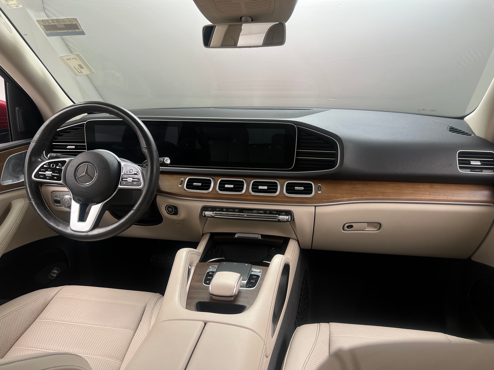 Thumbnail: 2020 Mercedes-Benz GLE - 2