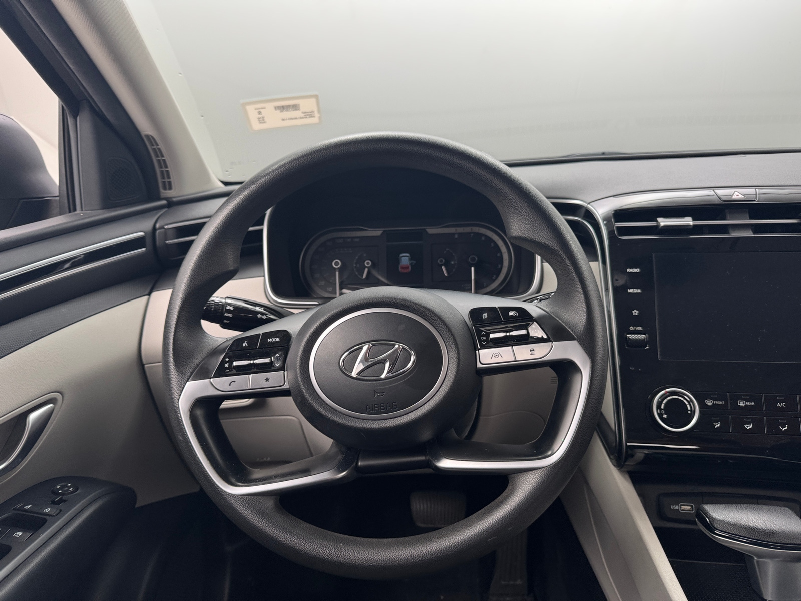Thumbnail: 2022 Hyundai Tucson - 5