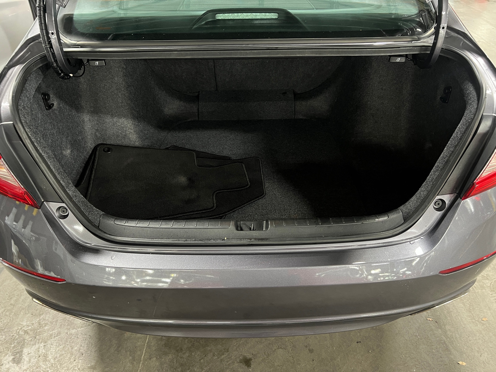 Thumbnail: 2019 Honda Accord - 7