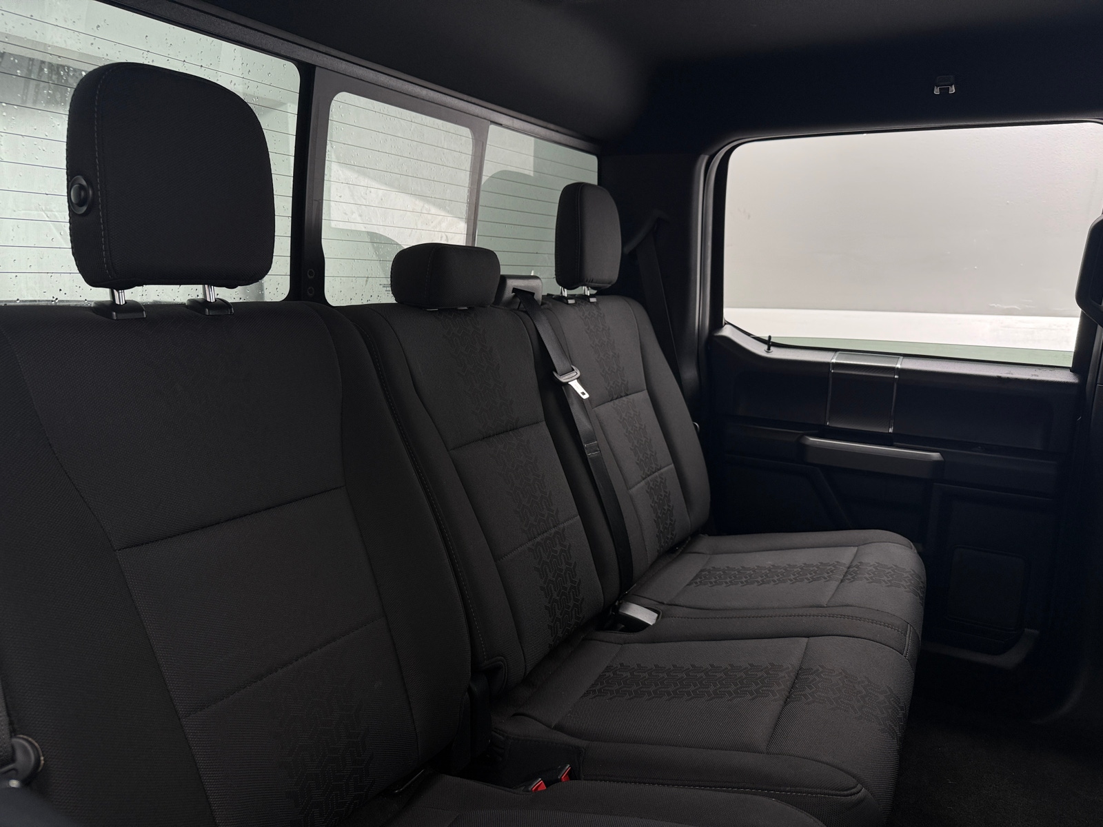Thumbnail: 2018 Ford Econoline - 6