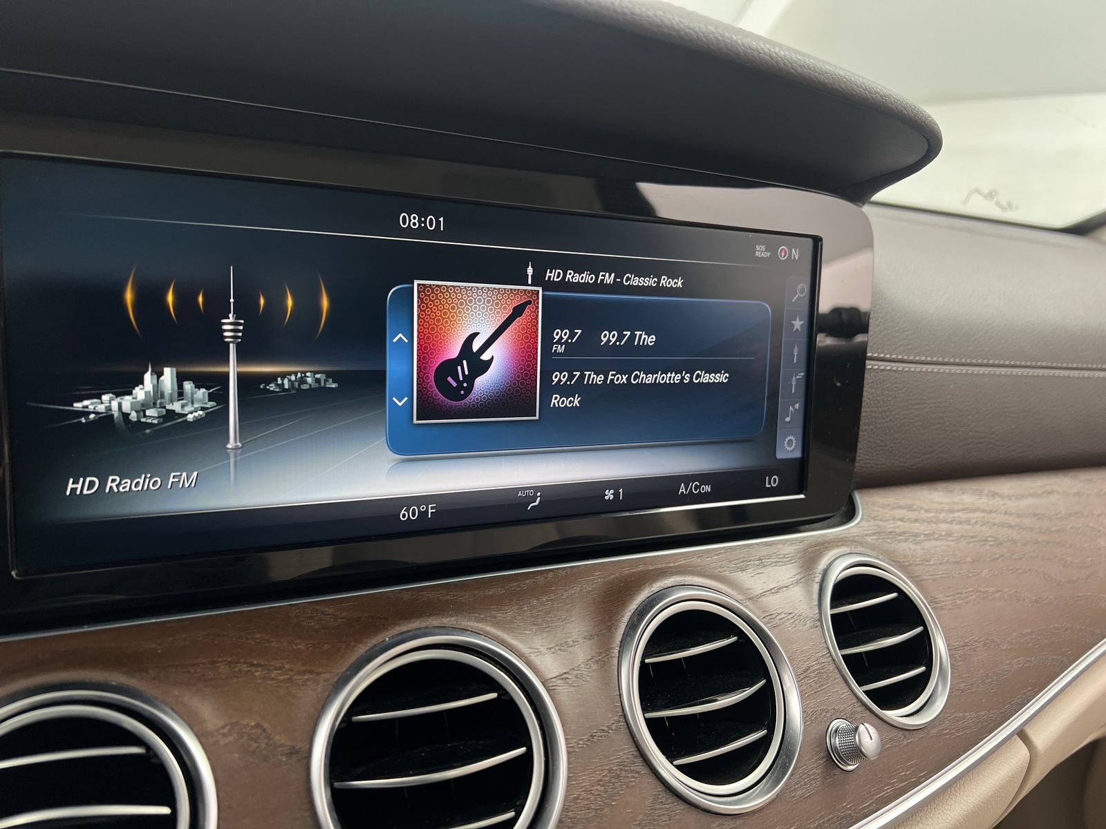 Thumbnail: 2017 Mercedes-Benz E-Class - 4