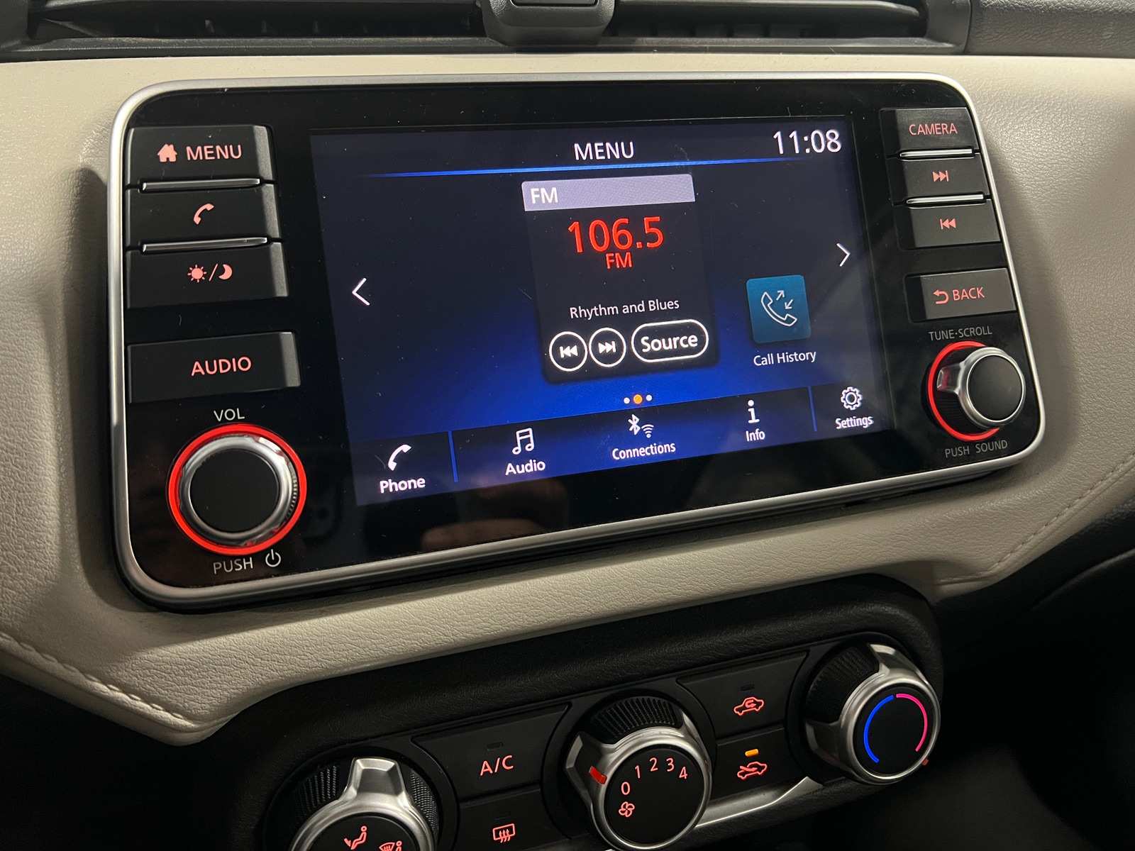 Thumbnail: 2021 Nissan Versa - 4