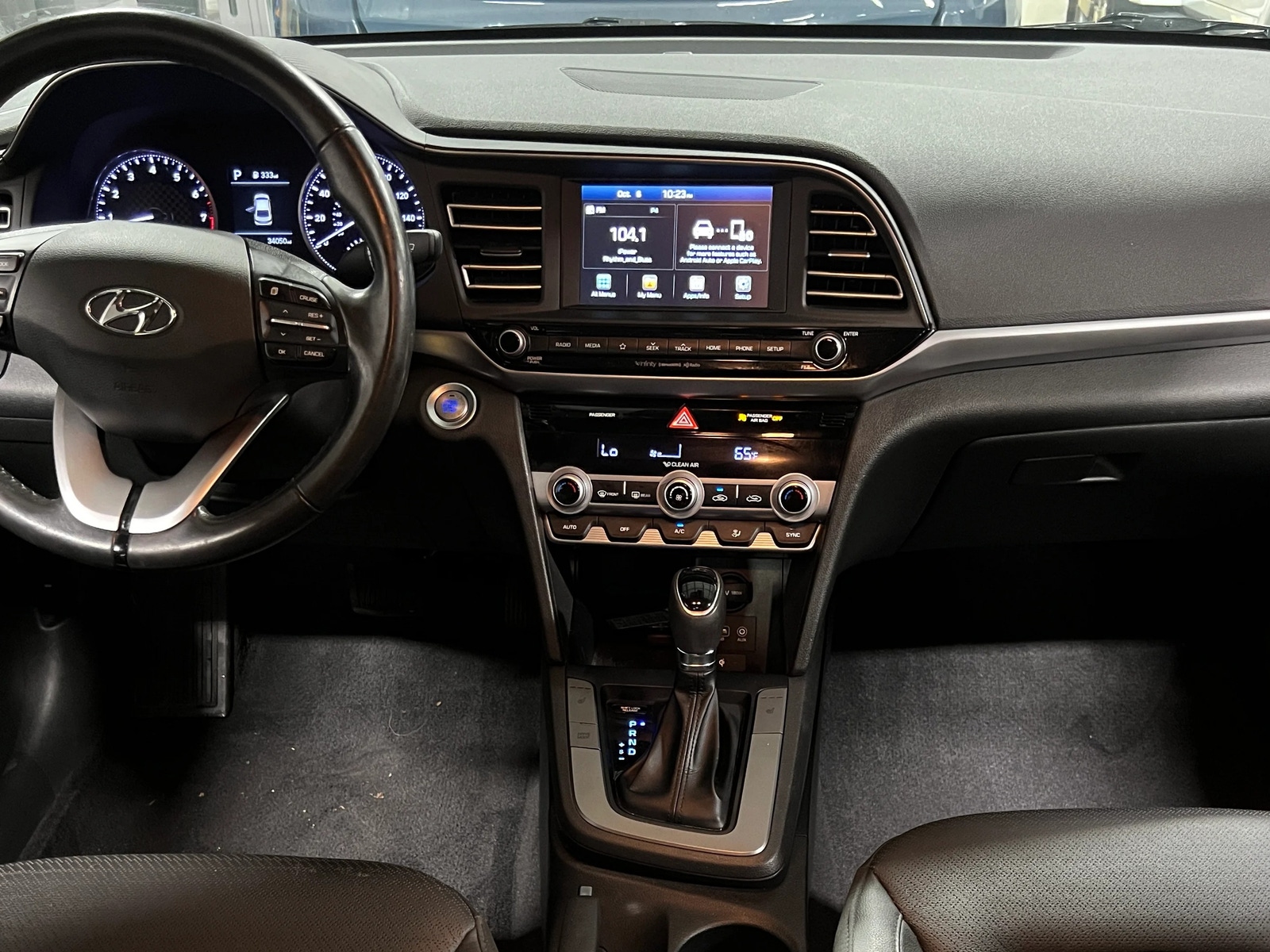 Thumbnail: 2019 Hyundai Elantra - 2