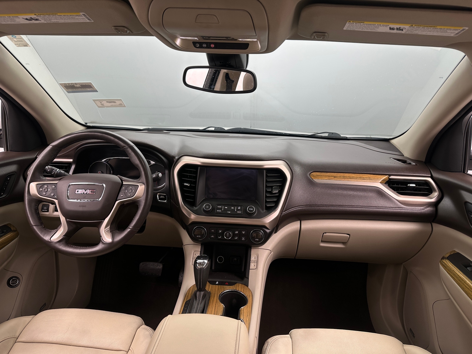 Thumbnail: 2017 GMC Acadia - 2