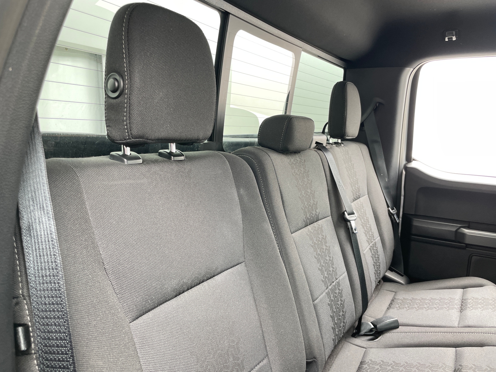 Thumbnail: 2018 Ford Econoline - 6