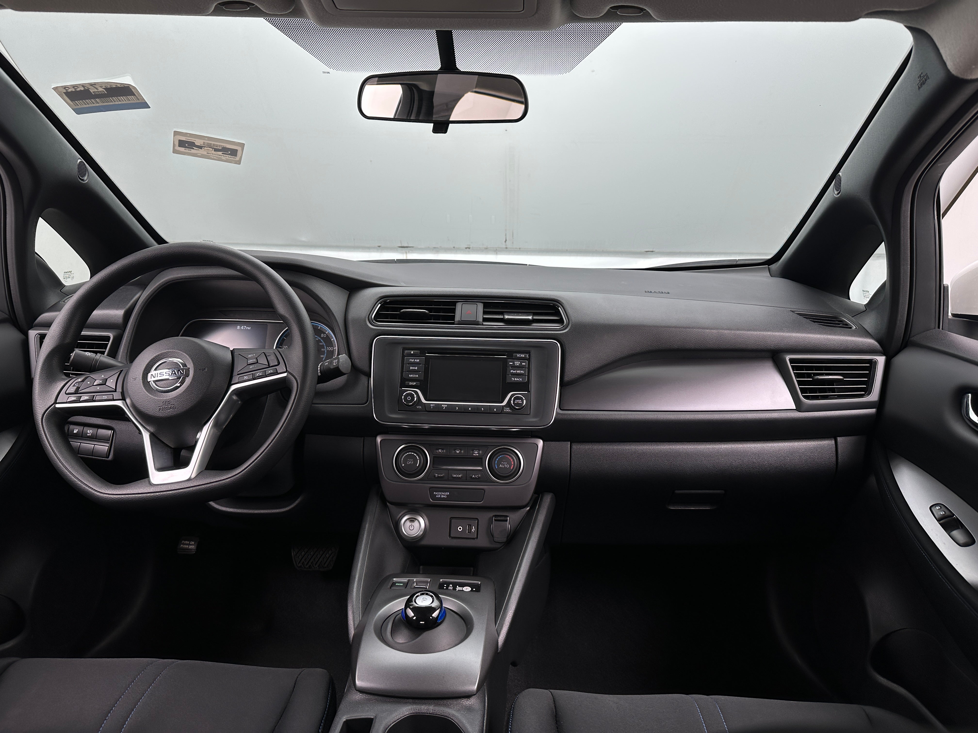 Used 2019 Nissan Leaf S with VIN 1N4AZ1CP0KC317146 for sale in Oak Creek, WI