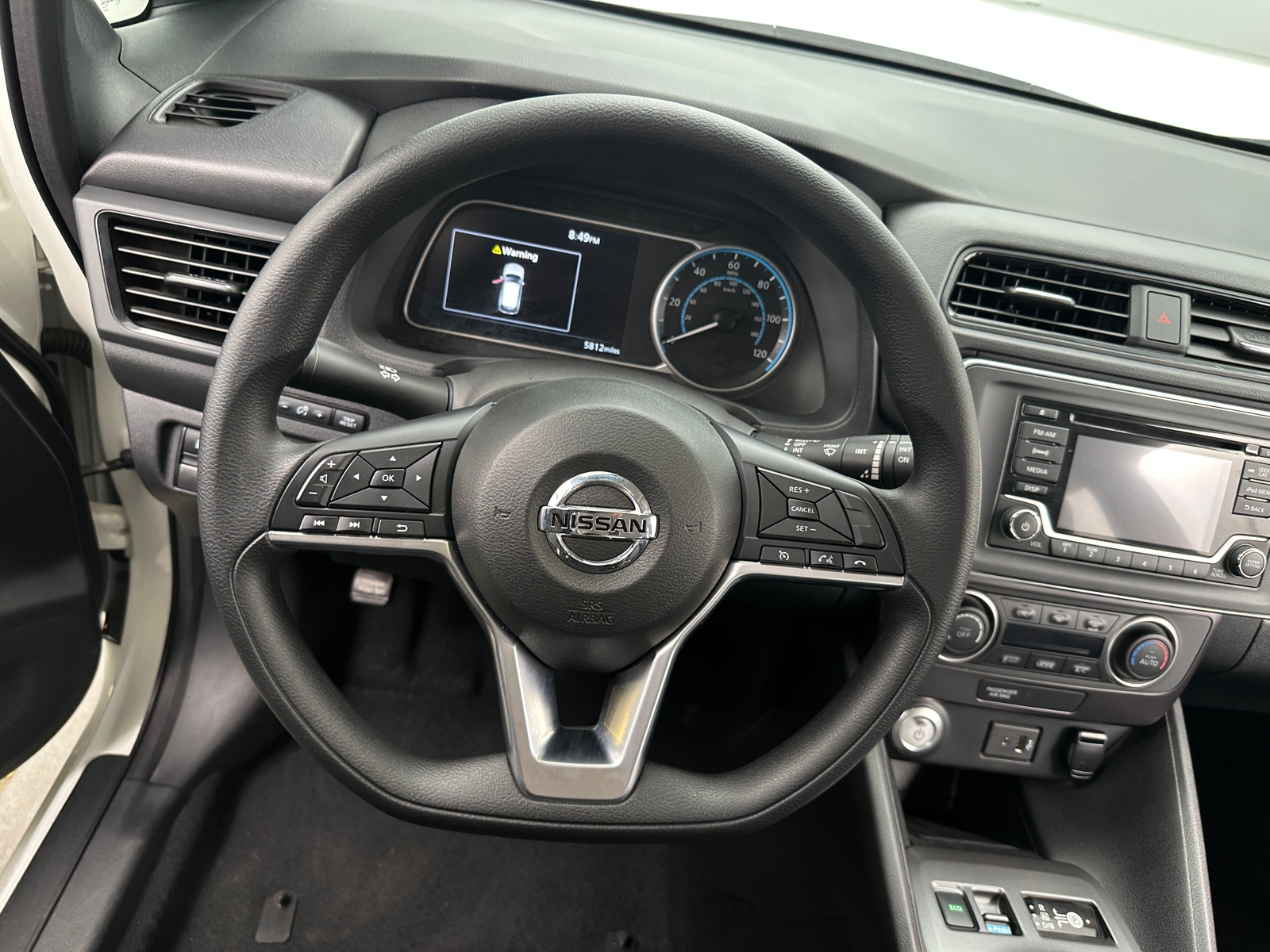 Thumbnail: 2019 Nissan Leaf - 5