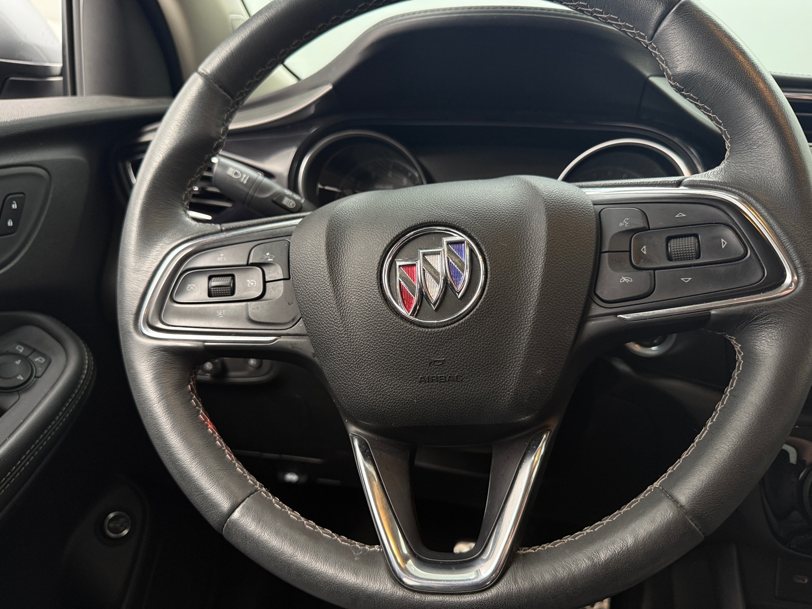 Thumbnail: 2023 Buick Encore GX - 4