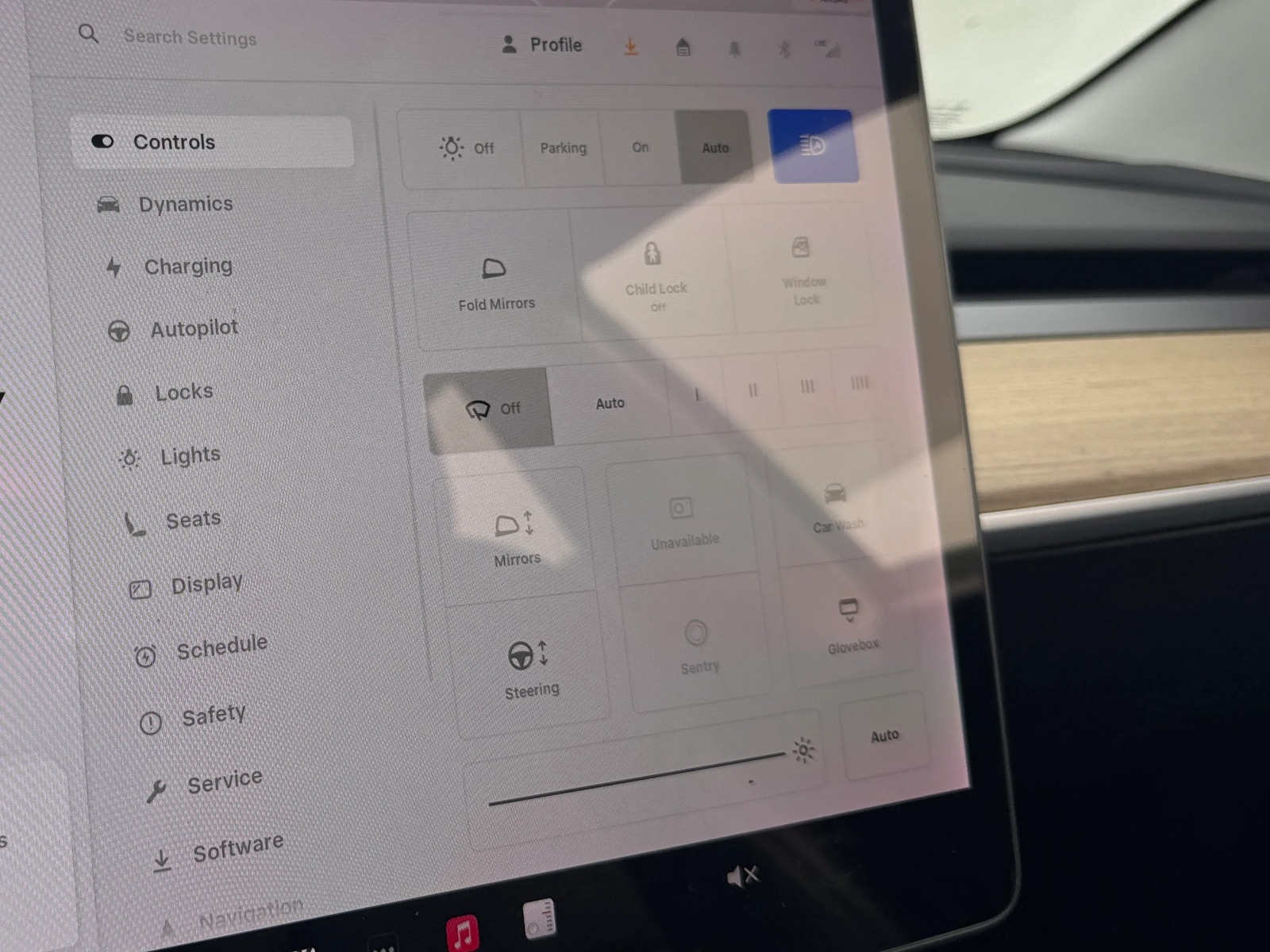 Thumbnail: 2020 Tesla Model 3 - 3