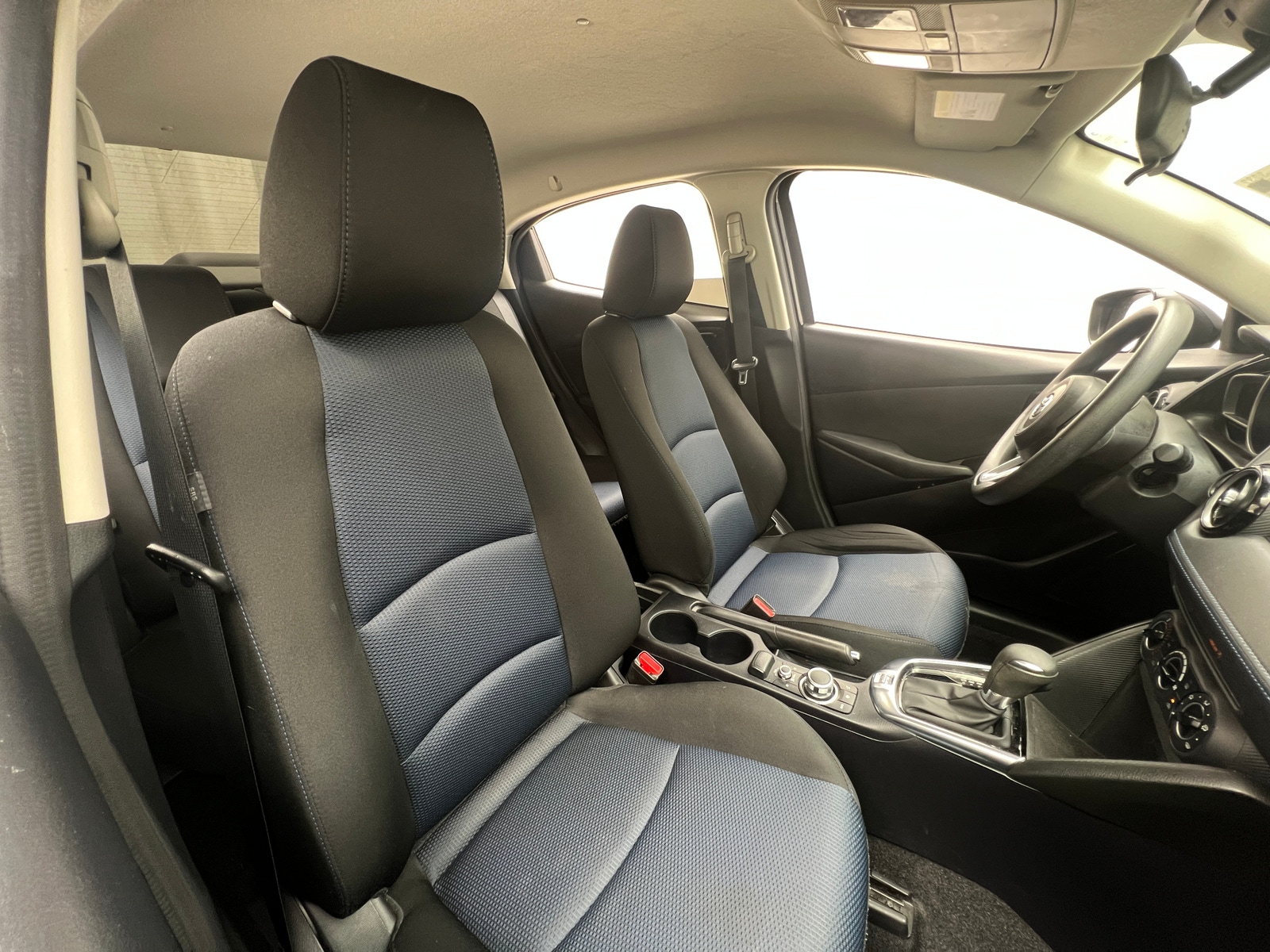 Thumbnail: 2019 Toyota Yaris - 2