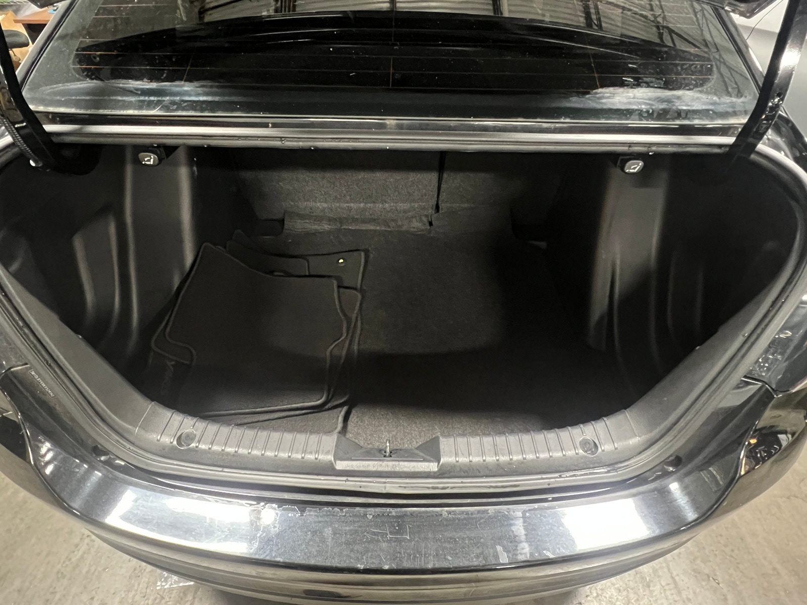 Thumbnail: 2019 Toyota Yaris - 7