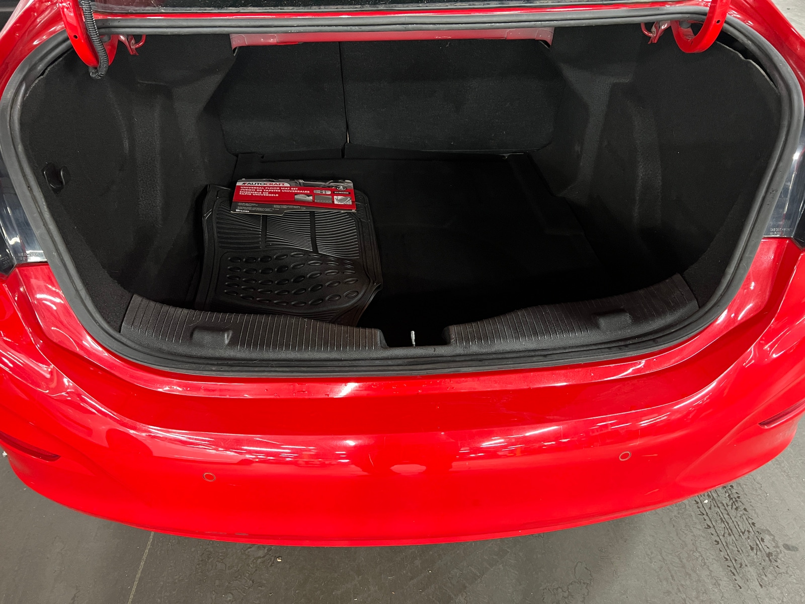 Thumbnail: 2019 Chevrolet Cruze - 7