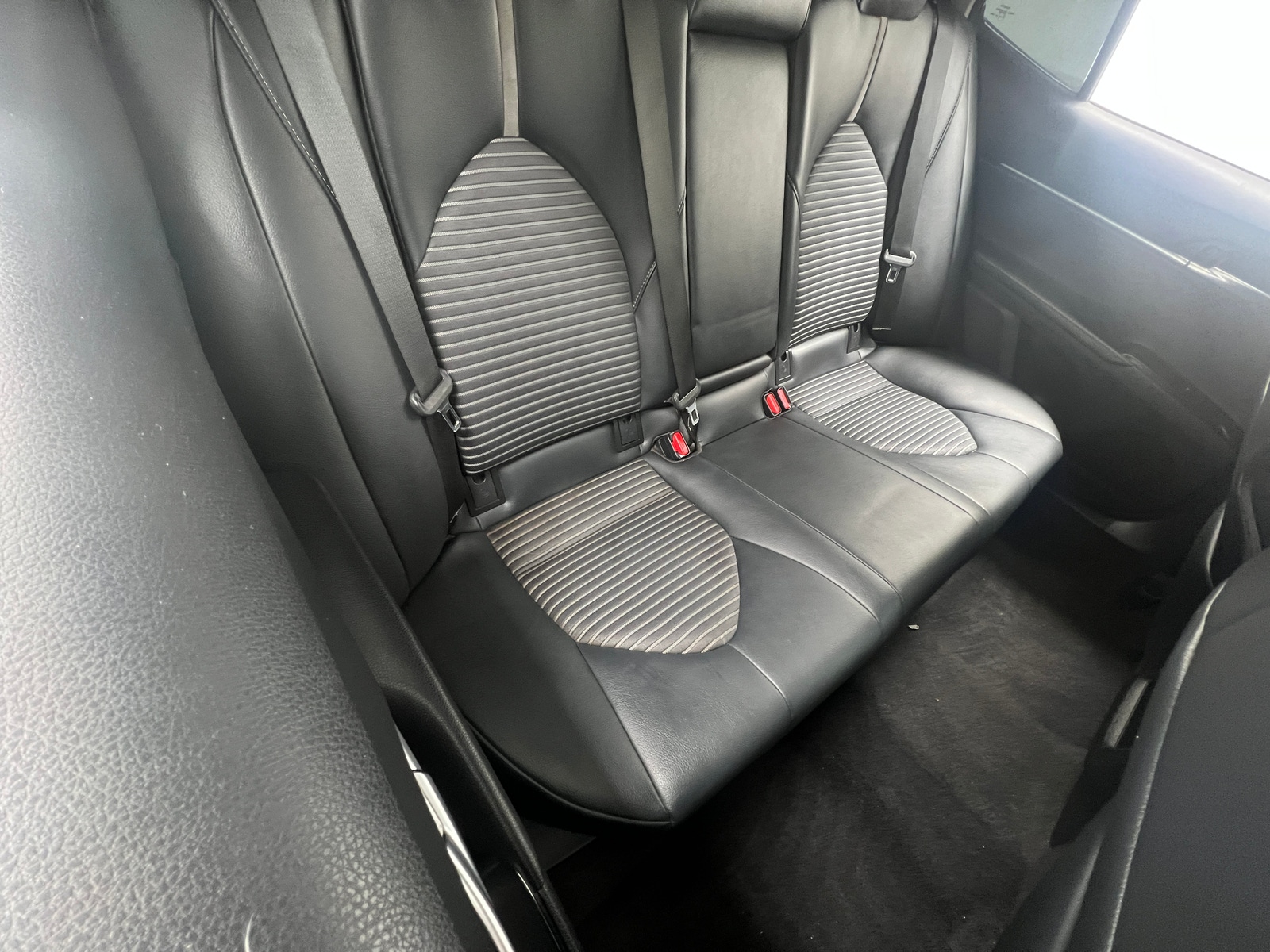 Thumbnail: 2018 Toyota Camry - 6
