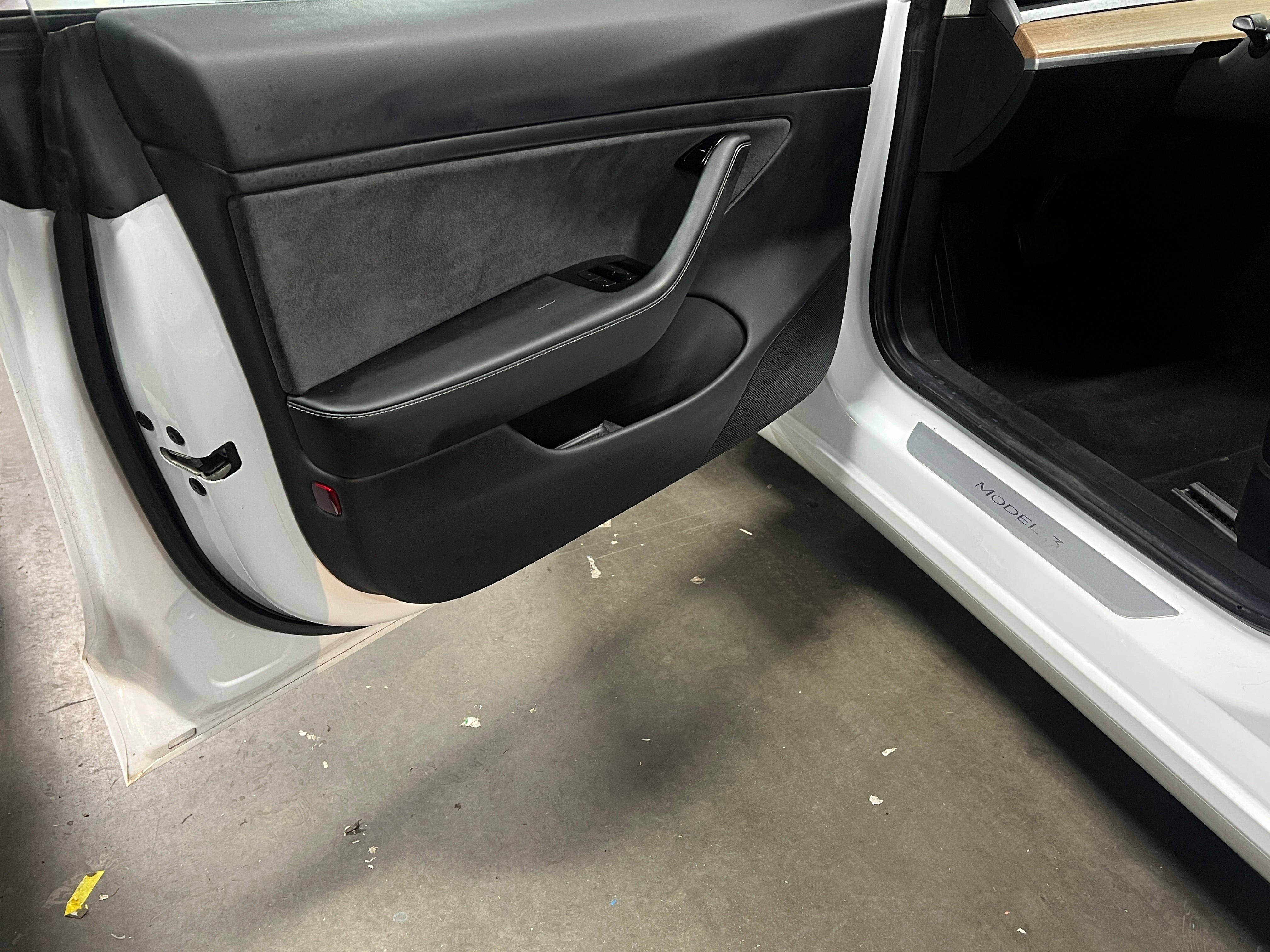 Used 2018 Tesla Model 3 Long Range with VIN 5YJ3E1EA3JF038735 for sale in Oak Creek, WI