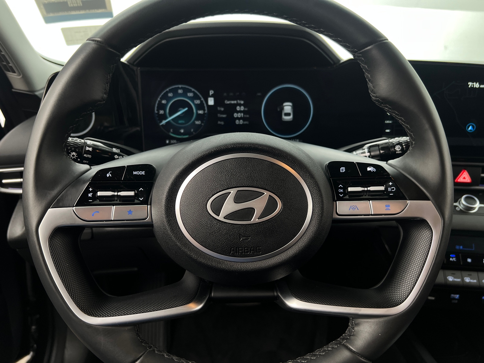 Thumbnail: 2025 Hyundai Elantra - 5