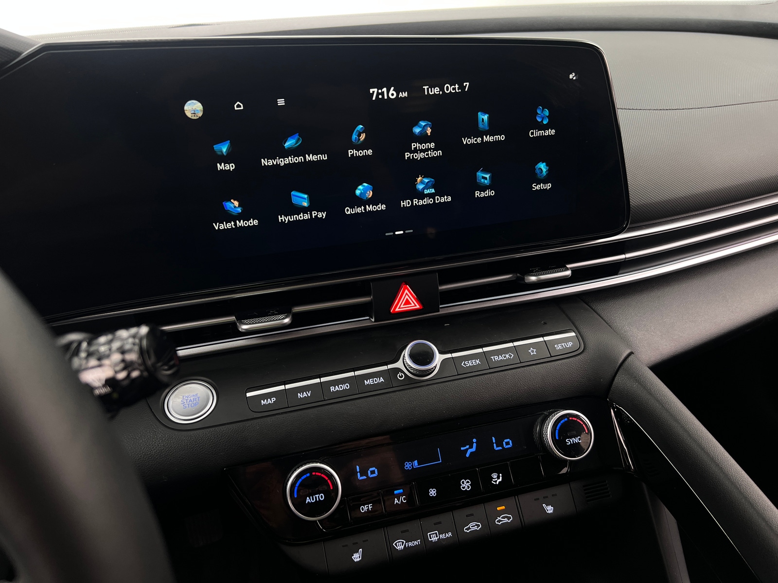 Thumbnail: 2025 Hyundai Elantra - 4
