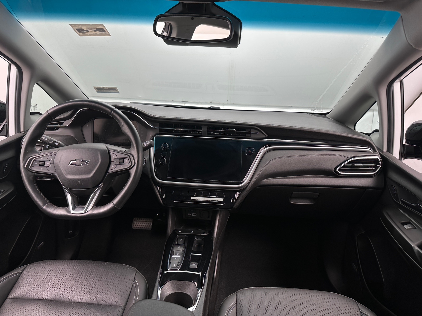 Thumbnail: 2023 Chevrolet Bolt EV - 2