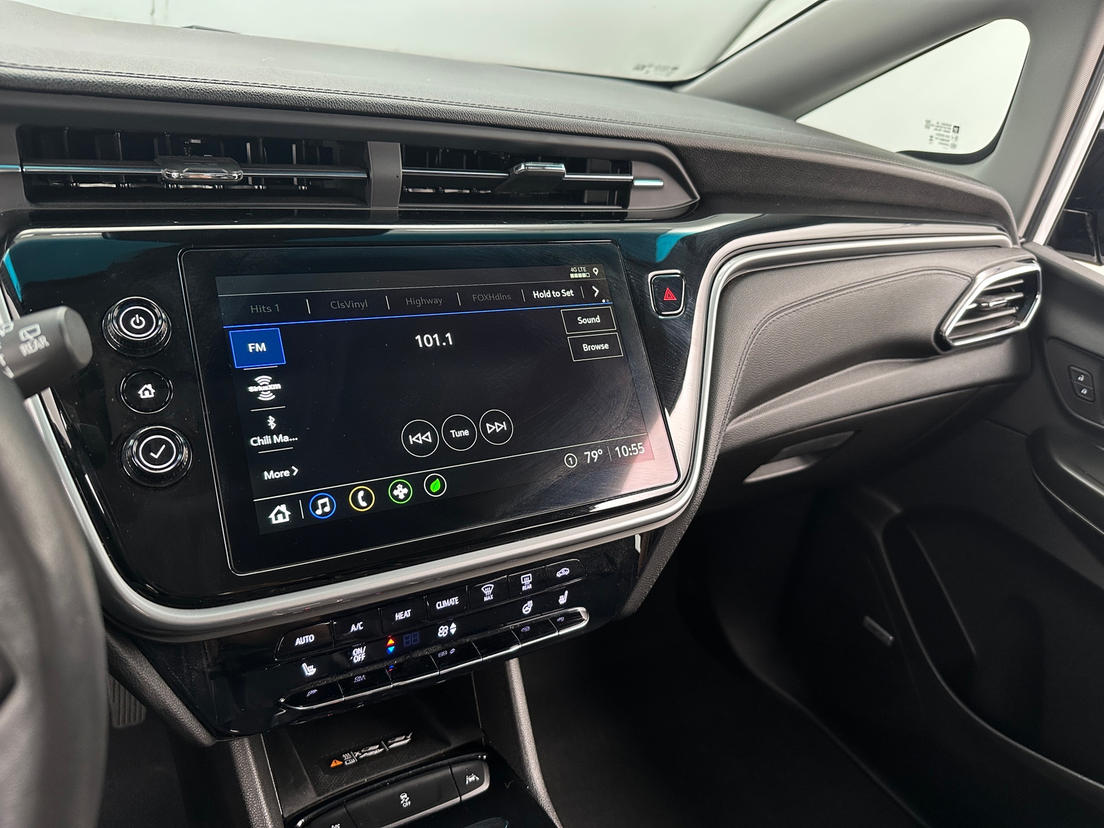 Thumbnail: 2023 Chevrolet Bolt EV - 3