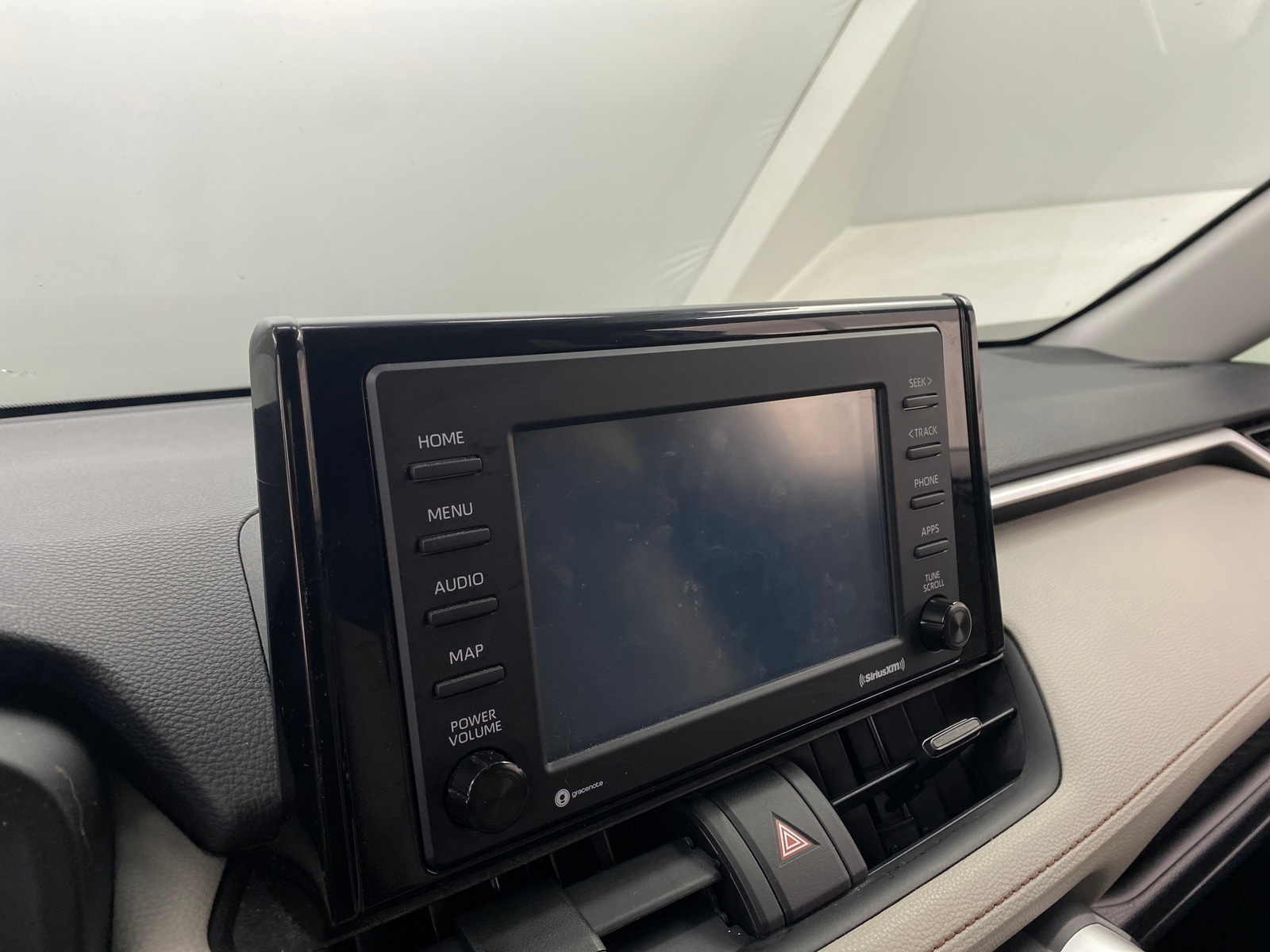 Thumbnail: 2020 Toyota RAV4 - 4